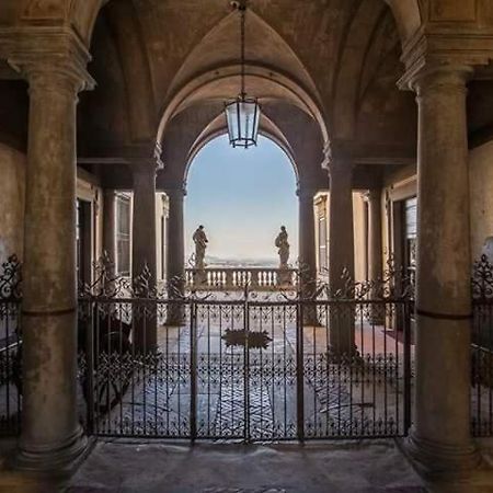 Palazzo Terzi Panzió Bergamo Kültér fotó